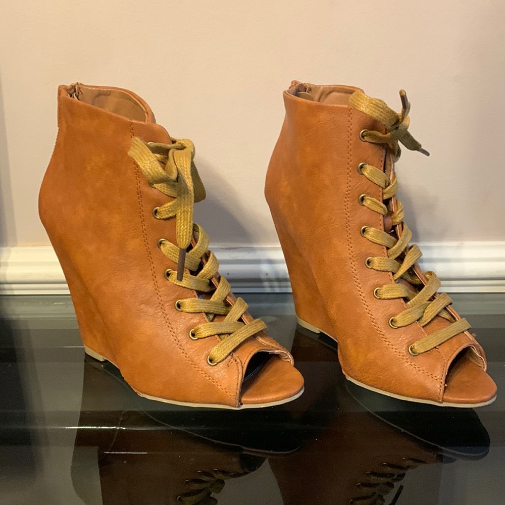 Lace up booties